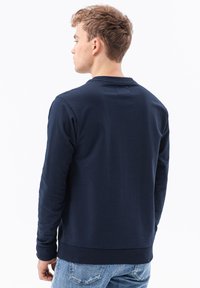 Ombre Felpa - navy