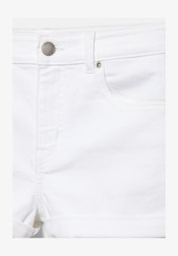 Non sélectionné, white