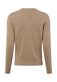 Beige gebreide trui met lange mouwen, ronde hals en geribbelde zoom. Soepele textuur zonder zichtbare patronen of accessoires.