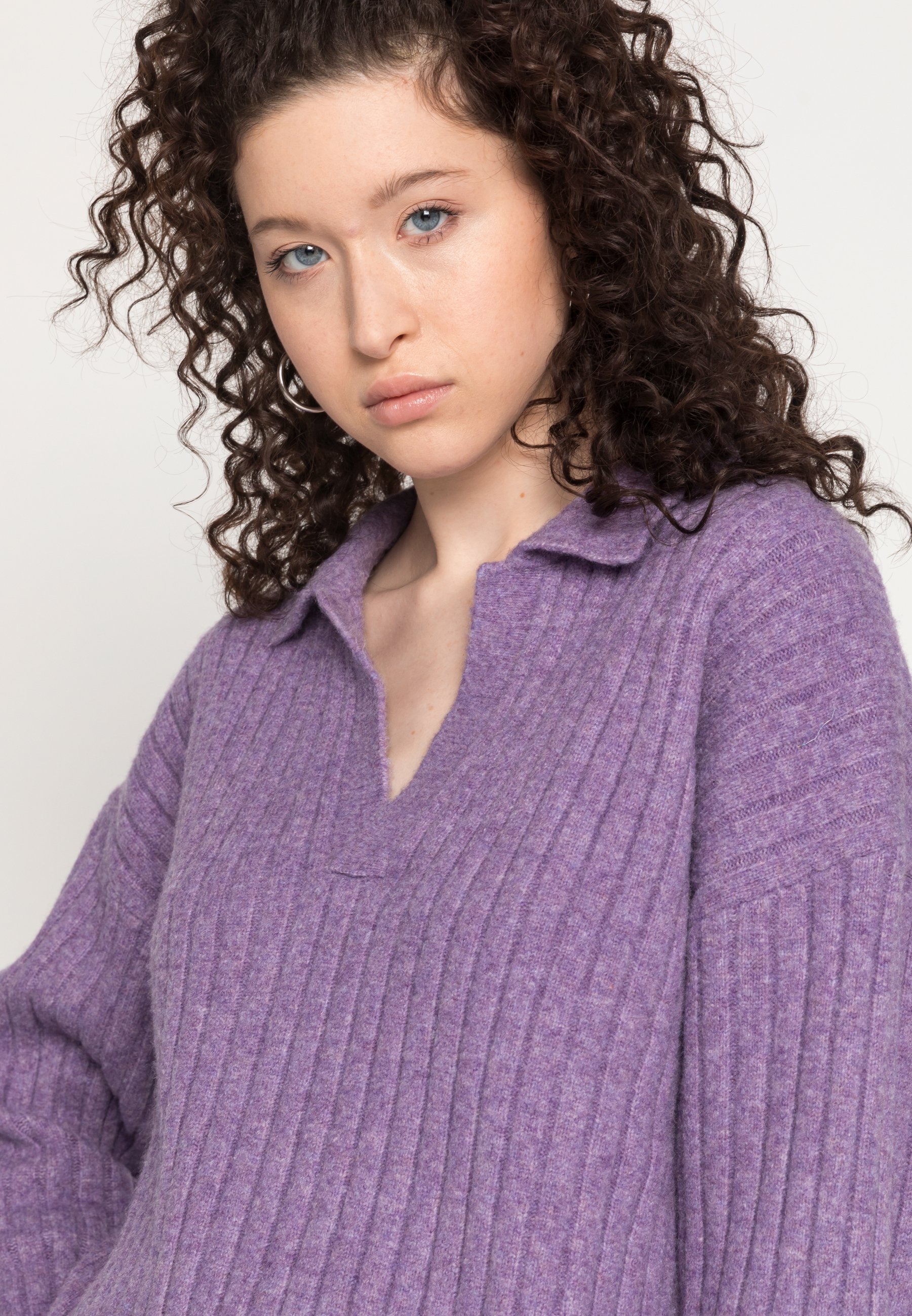 Weekday HUSKY SWEATER - Pulover - lilac 
