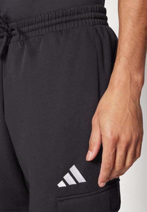 ESSENTIALS FEEL COZY CARGO - Tracksuit bottoms4