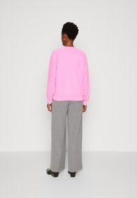 GAP NEW CREW - Sweater - standout pink