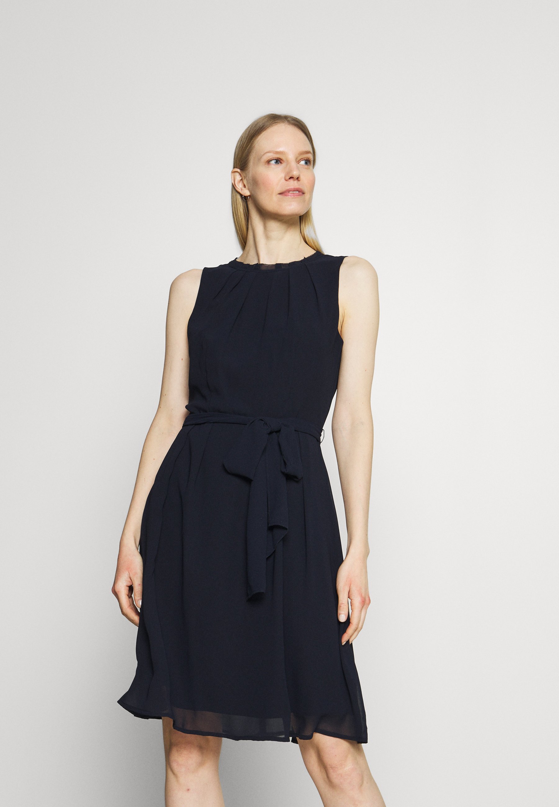 esprit robe de soiree