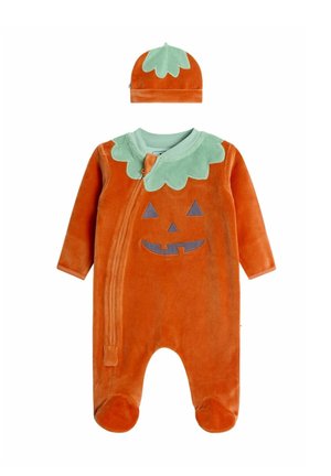 Orange Baby-Overall und M�ütze im Design eines Kürbisses, mit grünem Blätterkragen und einem Jack-o'-lantern-Gesicht auf der Brust.