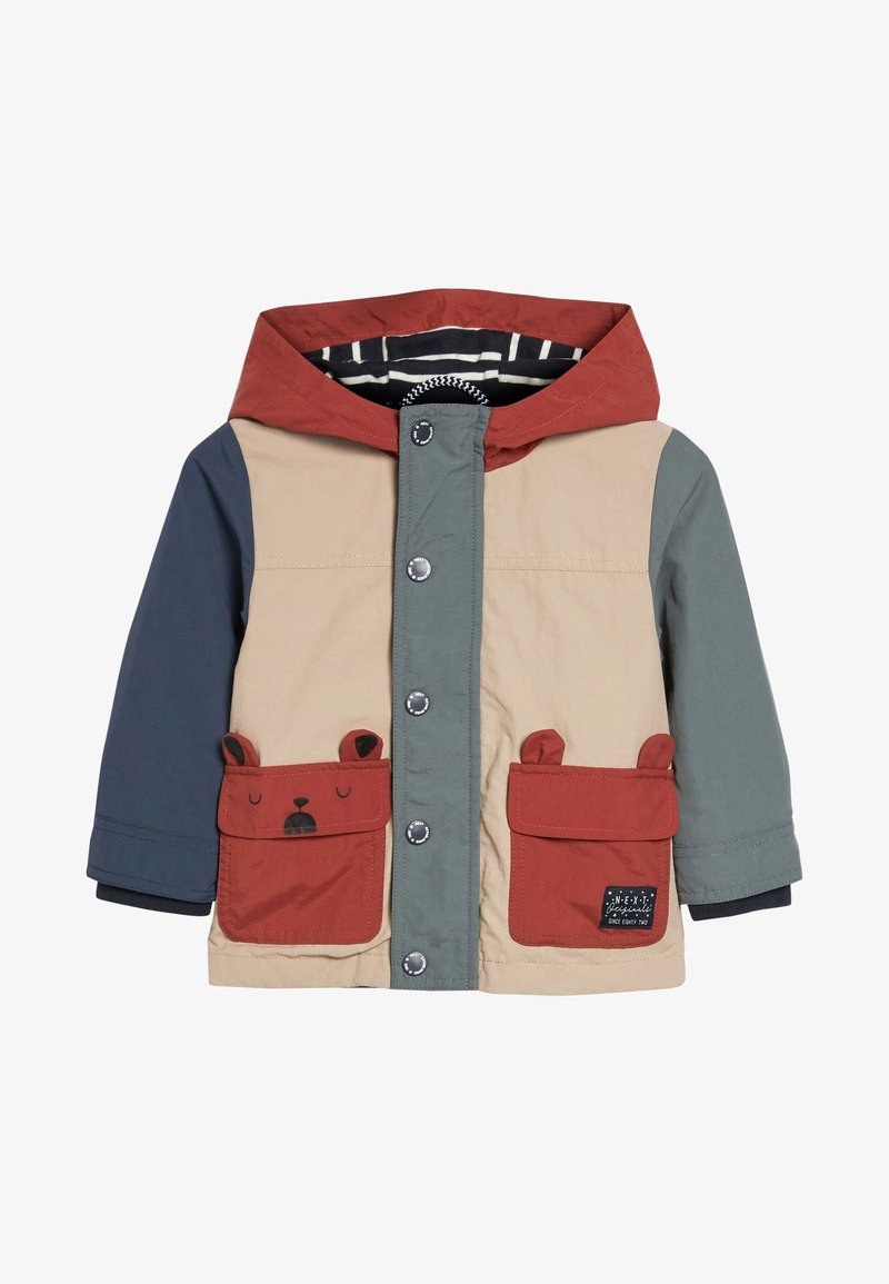 Veste à capuche pour enfants avec devant beige, manches bleues et vertes, poches rouges ornées de visages d'ours, et boutons-pression à l'avant.