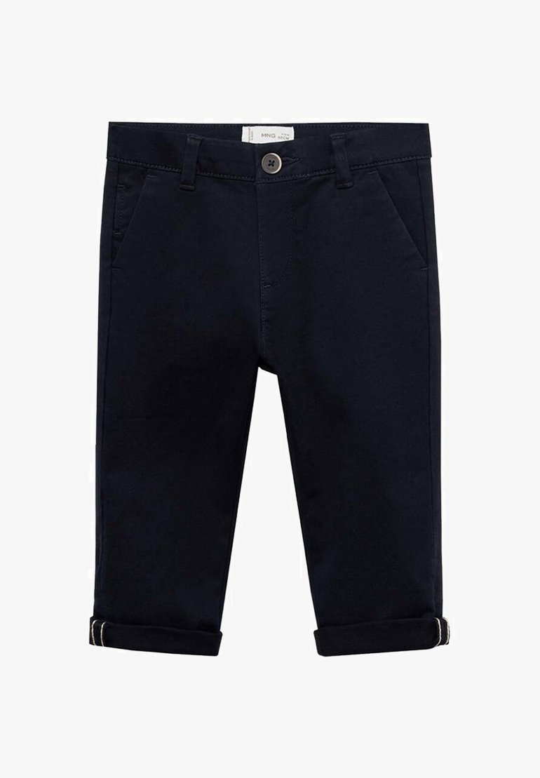 Pantalon en coton bleu marine avec deux poches avant, une fermeture à bouton unique et des revers pour une coupe décontractée. Texture lisse et design ajusté.