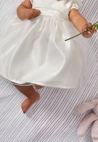 Lipsy FLOWER REGULAR FIT - Cocktailklänning - ivory lace