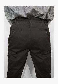 Non selezionato, antracite