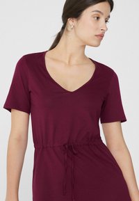 Tezenis Žerzejové šaty - w bolero