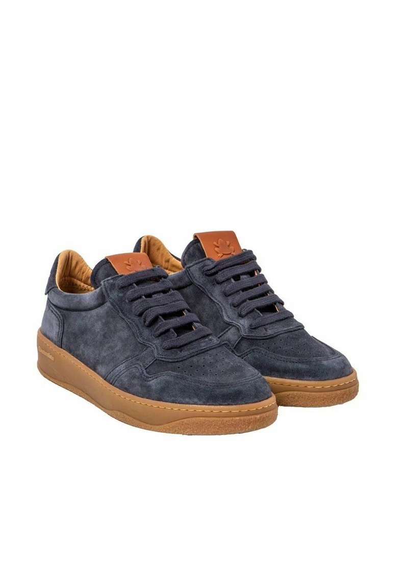 El Naturalista Trainers ocean/blue Zalando