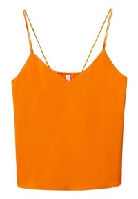 Top naranja sin mangas con escote en V y tirantes finos. La tela tiene una textura suave y ligera, adecuada para el clima cálido.