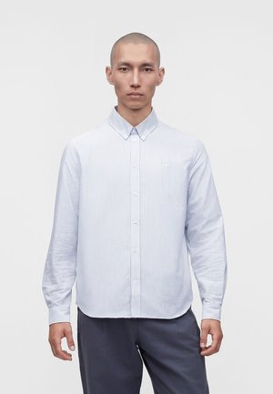 Maison Kitsuné, PROFILE FOX STRIPED REGULAR - Košeľa - pure blue/white