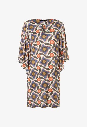 Weites Kleid mit breiten Ärmeln und geometrischem Muster in Braun-, Blau-, Orange- und Cremetönen, versehen mit einem kleinen V-Ausschnitt mit Schlaufen-Detail.