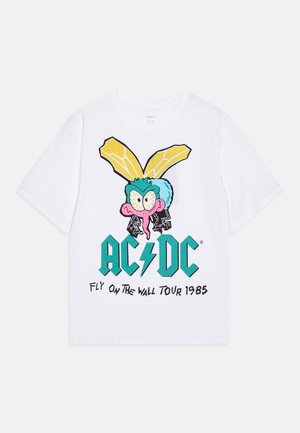 NKMADAWOLF ACDC  - T-shirt con stampa - bright white