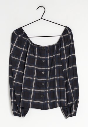 Schwarz und blau karierte Bluse mit elastischem Off-Shoulder-Ausschnitt, langen Ärmeln und knöpfbarem Verschluss. Weicher, leichter Stoff mit geraffter Textur.
