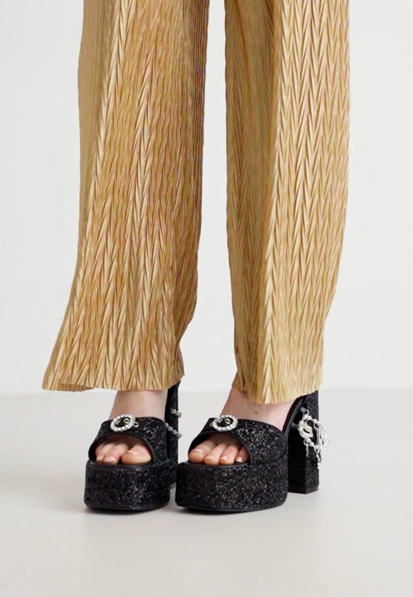 FRANK FURTER CHARM - Platform sandals2