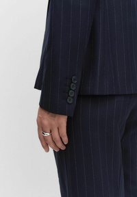 STOCKH LM Blazer - navy pinstripe