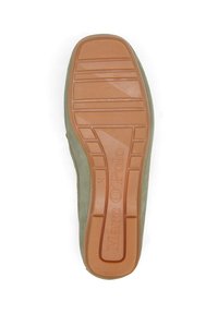 Sål af grøn ruskinds sneakers med struktureret brun gummibund, der har horisontale og vertikale riller samt prægede brandnavn. Størrelse 37.