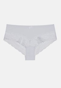 Mutandine bianche con finitura in pizzo, caratterizzate da un corpo in tessuto liscio, bordi in pizzo scallop e un piccolo fiocco in satin sul davanti.