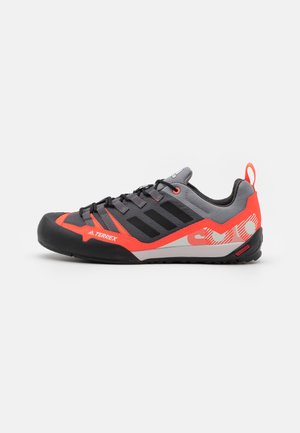 Men's Outdoor Shoes | Walking Shoes | ZALANDO UK