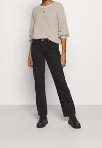 Hollister Co. Stickad tröja - brown