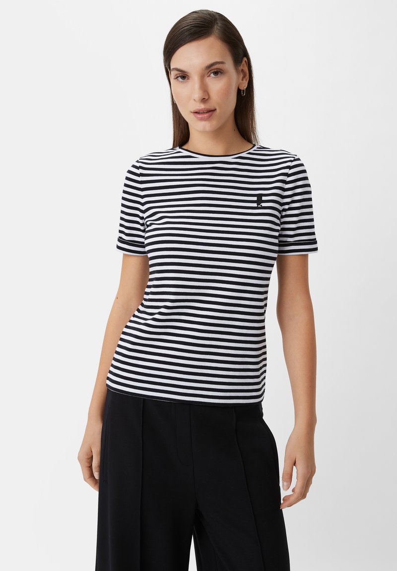 Black and white striped short-sleeve T-shirt with a round neckline, featuring a small logo on the left chest. Cotton blend material.