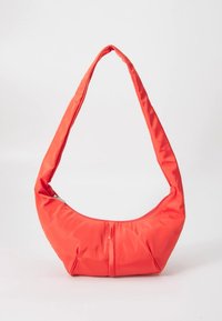 HVISK RUSH MATTE - Cross body bag - red coral