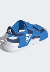 adidas Performance - ALTASWIM C - Sandales de randonnée - blue/white - 5