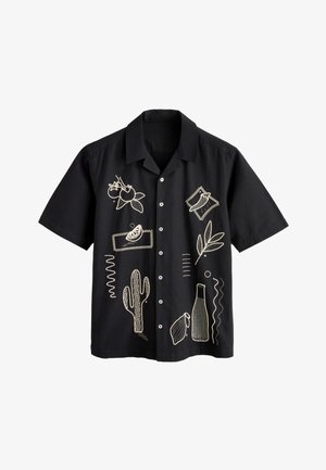 Next, REGULAR FIT - EMBROIDERED SHORT SLEEVE SHIRT . - Pluus - black