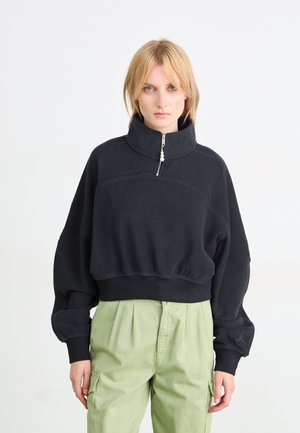 Sweater - black
