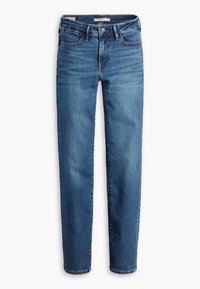 Jean en denim bleu à coupe droite, présentant un style classique à cinq poches, bouton à l'avant et fermeture éclair, texture lisse.