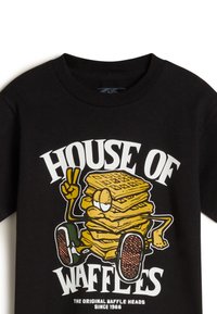 Vans WAFFLE HOUSE - Triko s potiskem - black