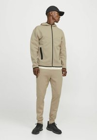 Jack & Jones JPSTWILL JJFUSION  - Træningsbukser - crockery