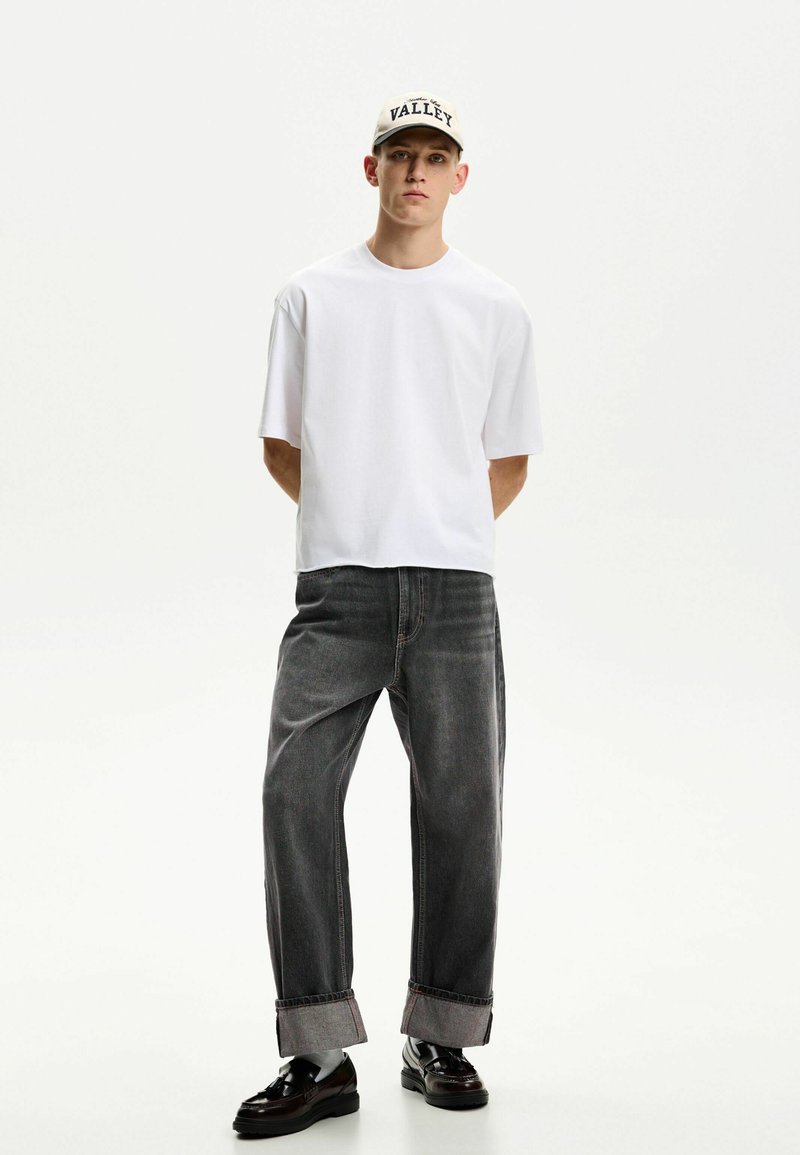 Bershka Straight leg jeans donkergrijs gemêleerd