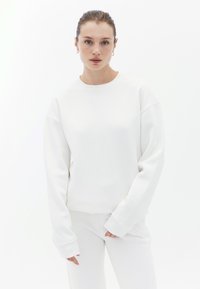 OXXO CREW NECK - Felpa - ice milk