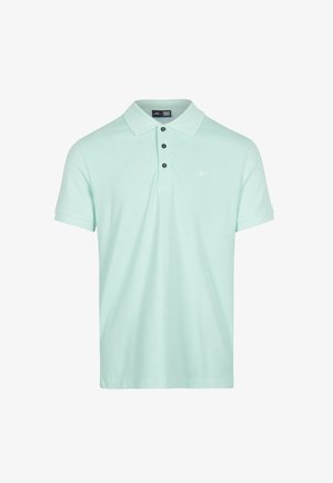 Hellgrünes kurzärmeliges Poloshirt mit drei schwarzen Knöpfen und einem kleinen gestickten Logo auf der linken Brust.