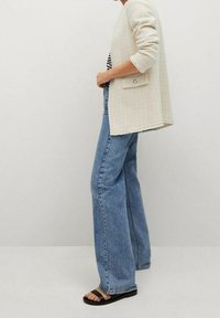 Mango Abrigo corto - off-white