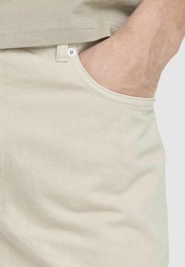 SDRYAN REGULAR FIT - Denim shorts - oatmeal3