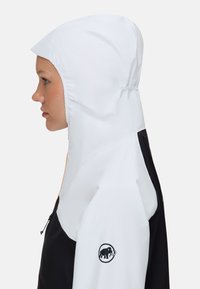 Mammut AENERGY HOODED - Giacca hard shell - black white