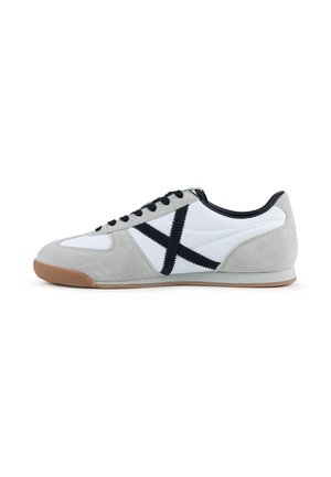 MUNICH, MUNICH TRAINERS STEREO - Zapatillas - white