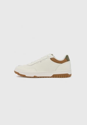 BASKET CORE - Trainers - ecru/army green