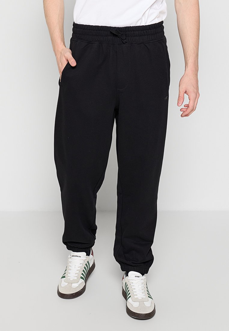 Pantalones deportivos