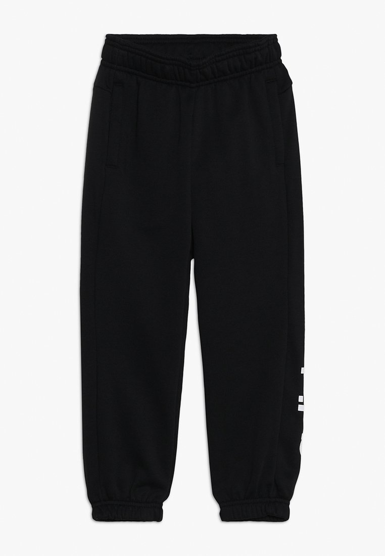 Zwarte sweatpants met een elastische tailleband, zijzakken en taps toelopende boorden. Bevat een klein wit logootje aan de linkerbroekspijp.