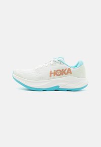 HOKA RINCON 4 - Chaussures de running sur route - frost/rose gold