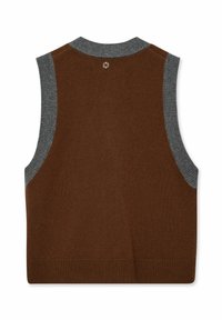 Brauner ärmelloser Pullover mit grauen Akzenten an den Schultern, geripptem Saum und einem kleinen Logo am hinteren Halsausschnitt. Weicher Strickstoff.