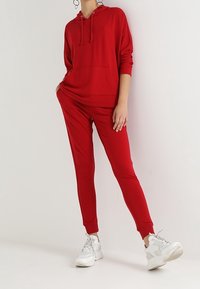 Bik Bok Felpa con cappuccio - red
