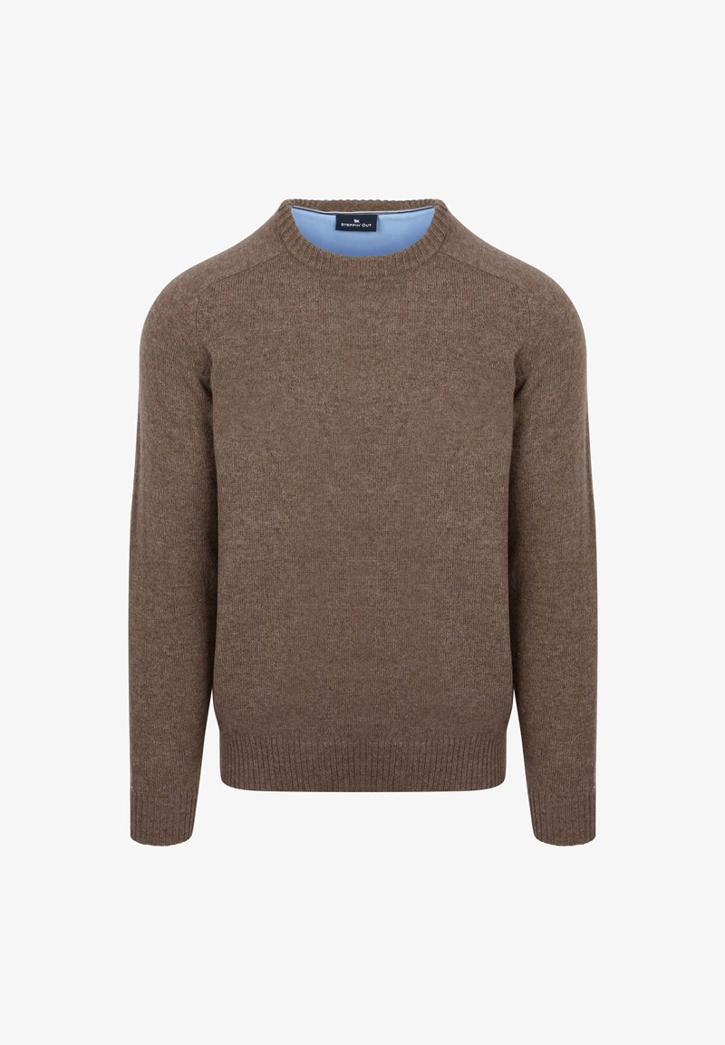 Bruine gebreide trui met een ronde halslijn en lange mouwen. Heeft een gladde textuur en geribde zoom. Binnenkant van de kraag is lichtblauw.