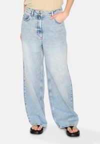 AIYAS - Relaxed fit jeans - light blue