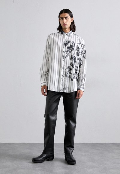 Roberto Cavalli CLASSIC AND COOL FIT - Pluus - white/grey
