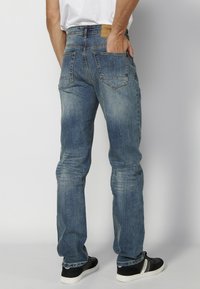 Koroshi Džínsy s rovným strihom - azul cl   light blue
